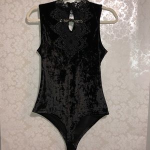 Forever21 M black velvet bodysuit sleeveless NWOT